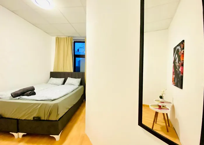 Apartment Comfortable Private In A Quiet, Well-connected Area Vienna