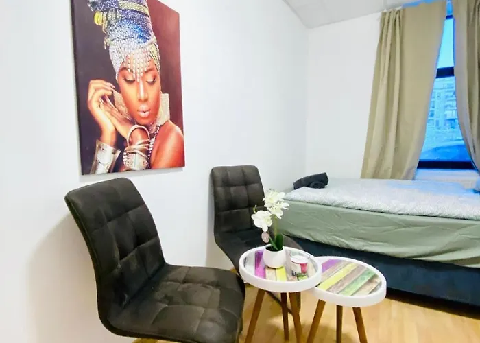 Apartment Comfortable Private In A Quiet, Well-connected Area *