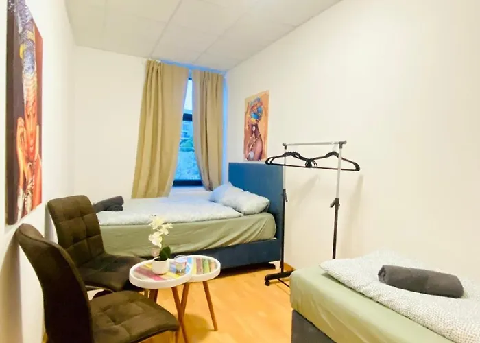 Apartment Comfortable Private In A Quiet, Well-connected Area Vienna